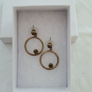 3 for $15 💥 Cute gold tone Earrings